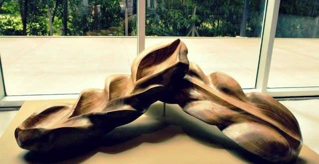 Artesanía de palo santo